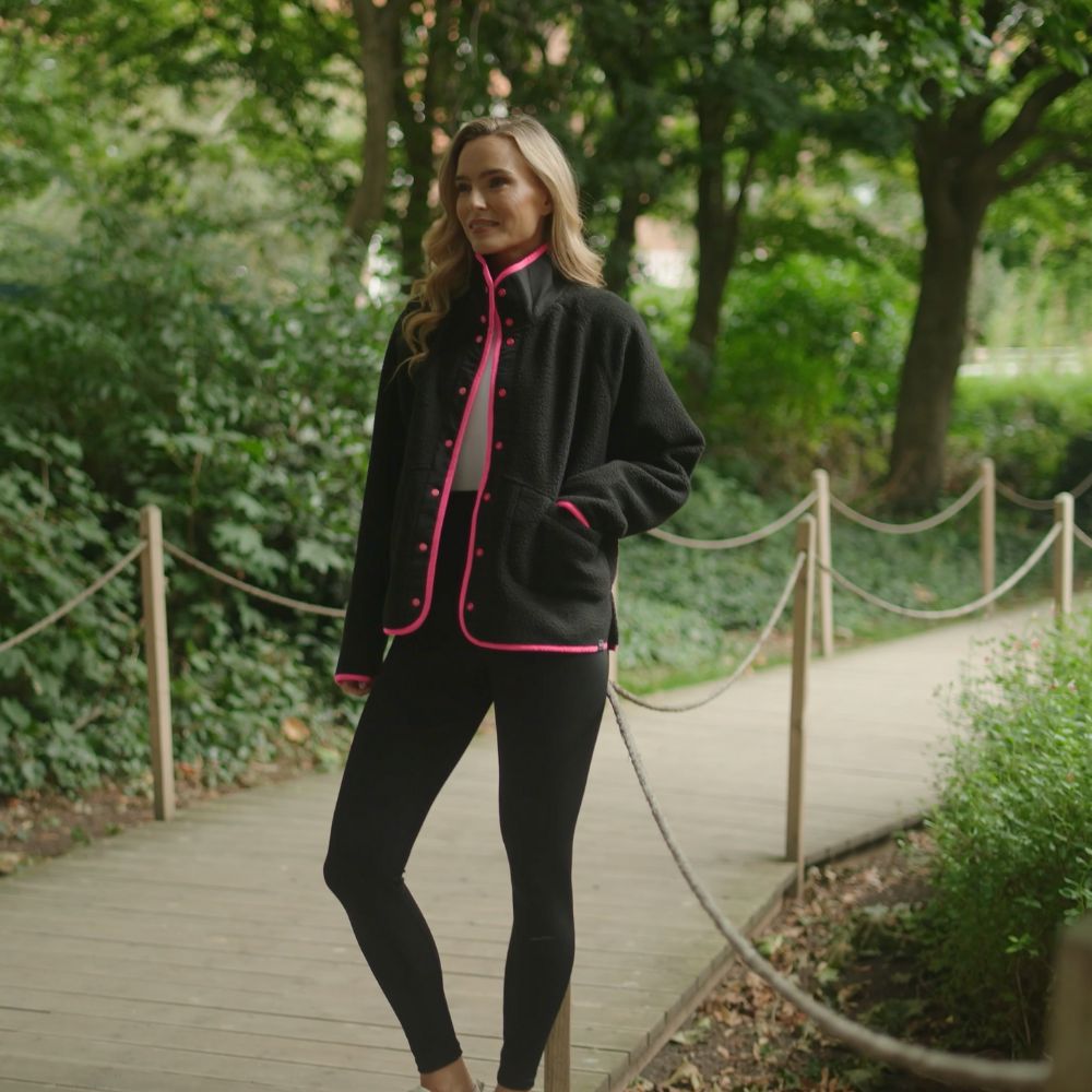 Molly Fleece Jacket (Black/Neon Pink Trim)