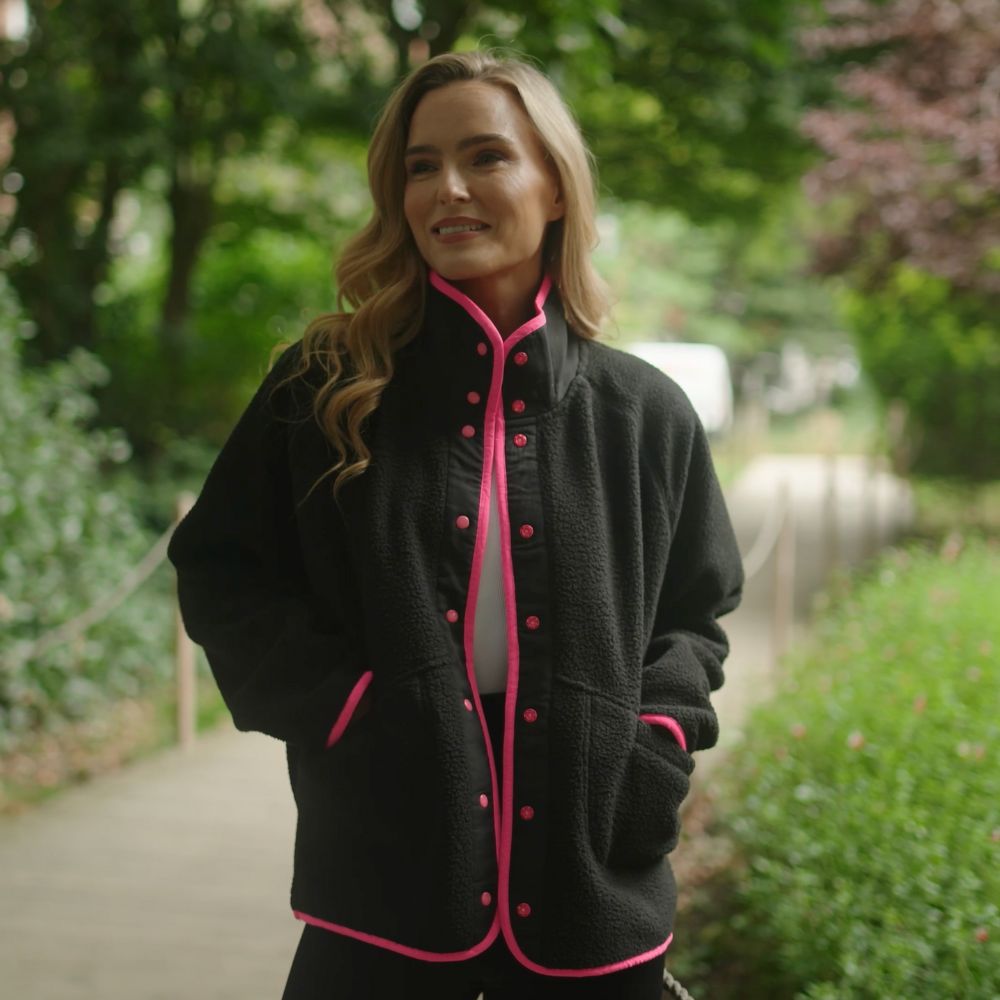 Molly Fleece Jacket (Black/Neon Pink Trim)