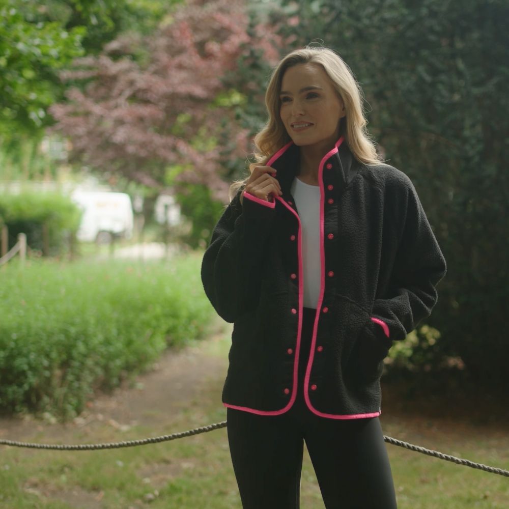 Molly Fleece Jacket (Black/Neon Pink Trim)