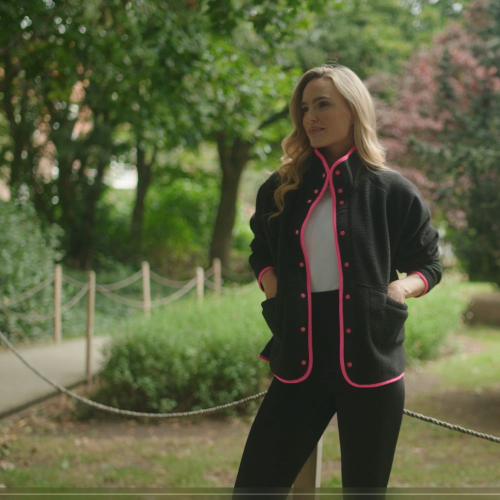 Molly Fleece Jacket (Black/Neon Pink Trim)