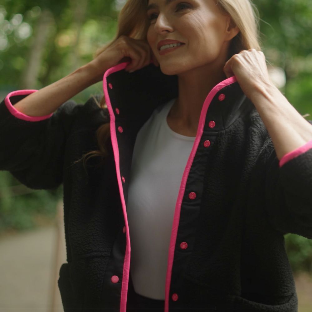 Molly Fleece Jacket (Black/Neon Pink Trim)