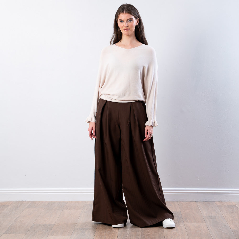 Lexie Batwing V-Neck Top (Beige)