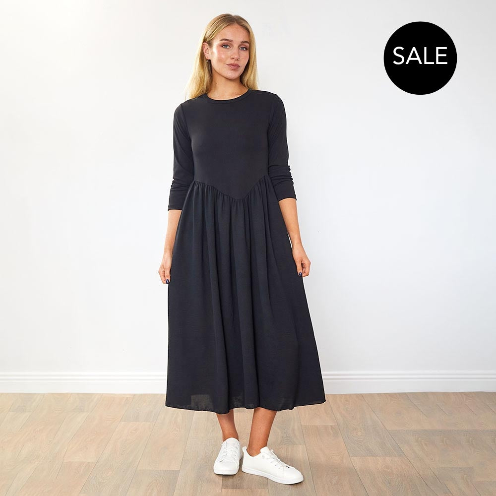 Iris Dress (Black)