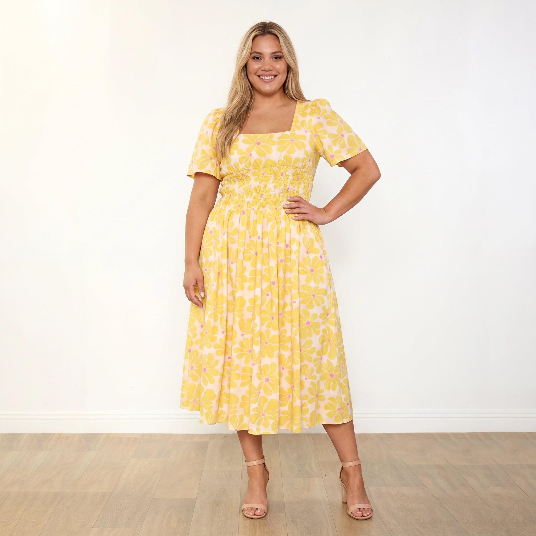 Iris Dress Yellow Daisy - Plus Size - Front hand on hip