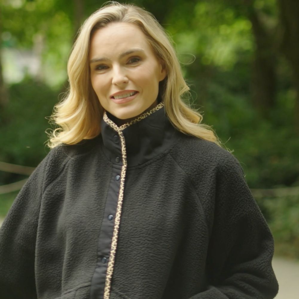 Molly Fleece Jacket (Black/Leopard Trim)