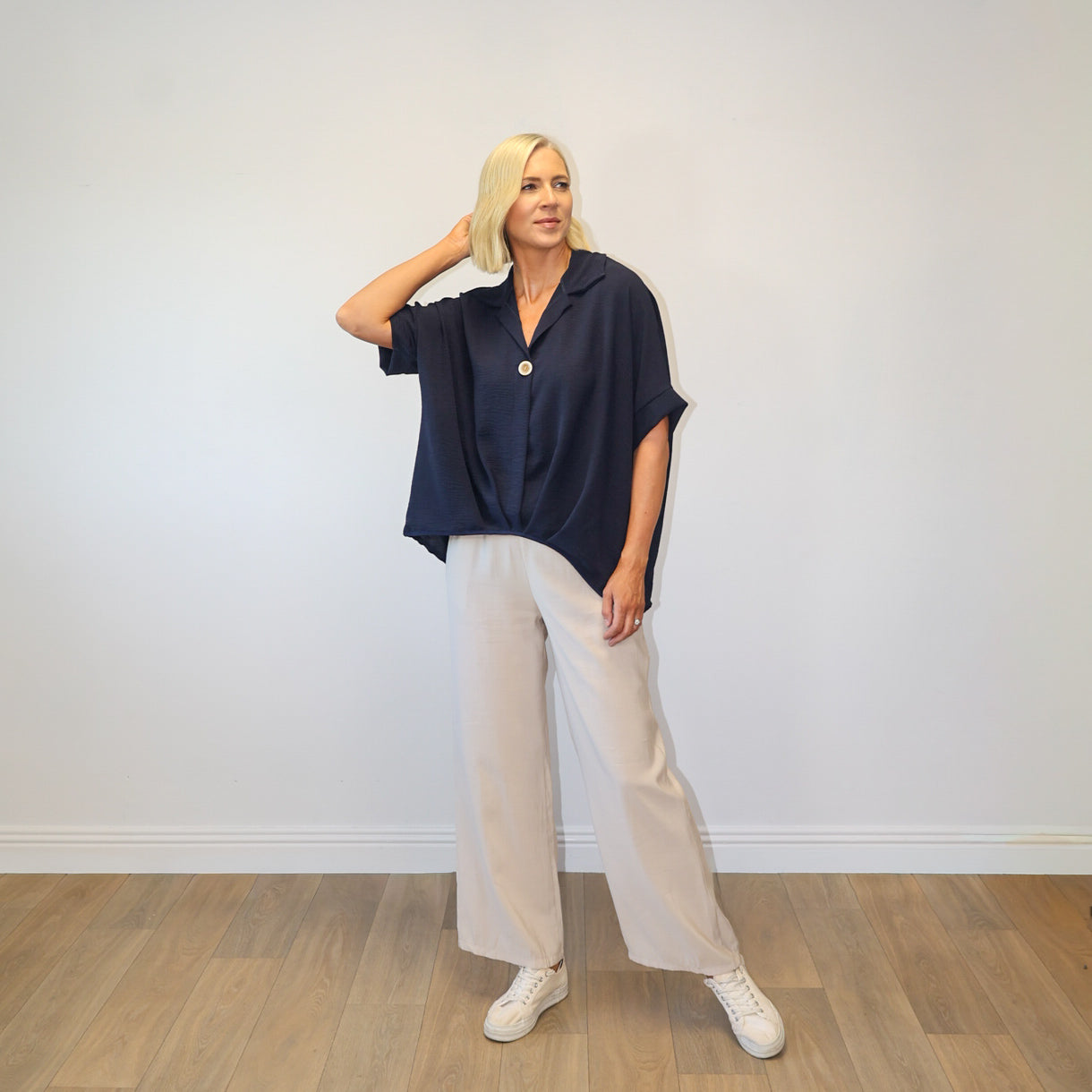 Harper Collar Button Top (Navy)