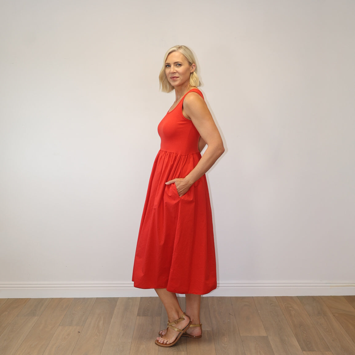 Amara Ribbed Dress (Red)