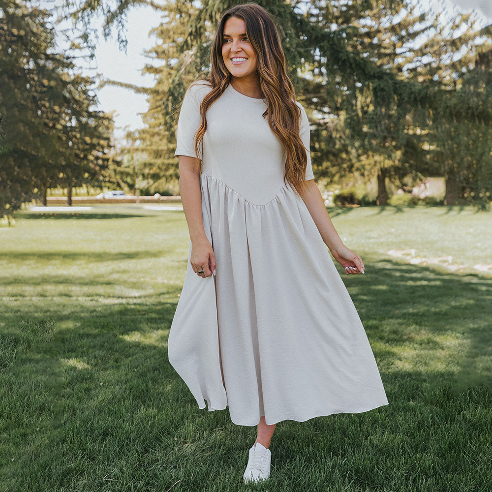 Bobbie Dress (Vanilla)