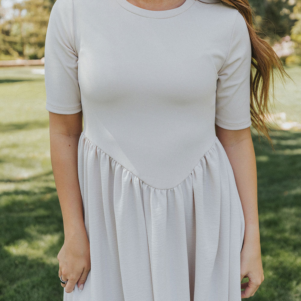 Bobbie Dress (Vanilla)