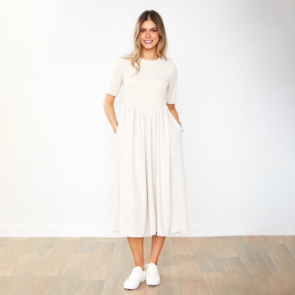 Bobbie Dress (Vanilla)