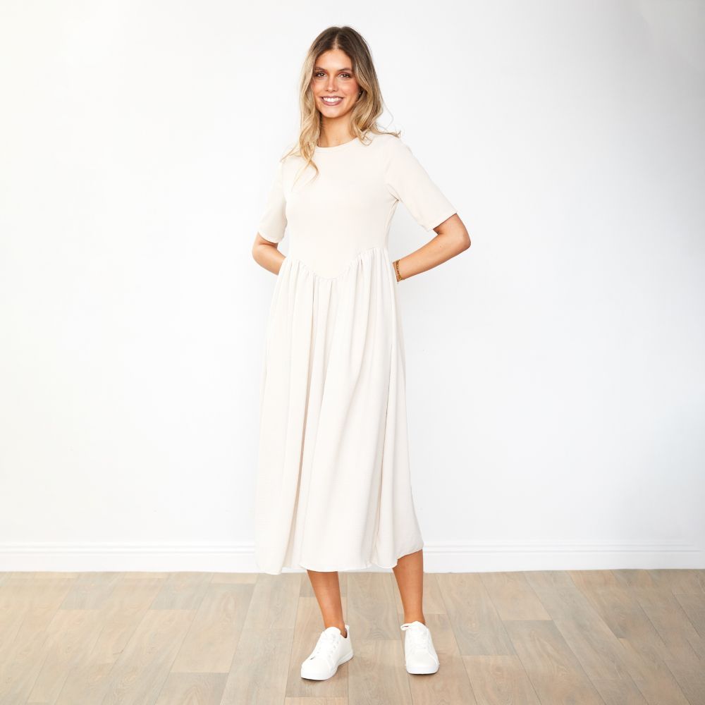Bobbie Dress (Vanilla)