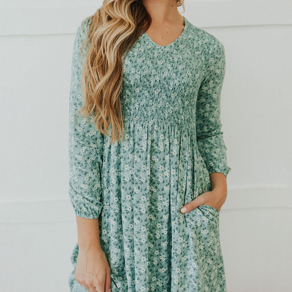 Nadia Dress (Mint)