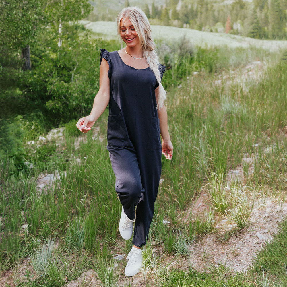 Clio Jumpsuit (Navy)