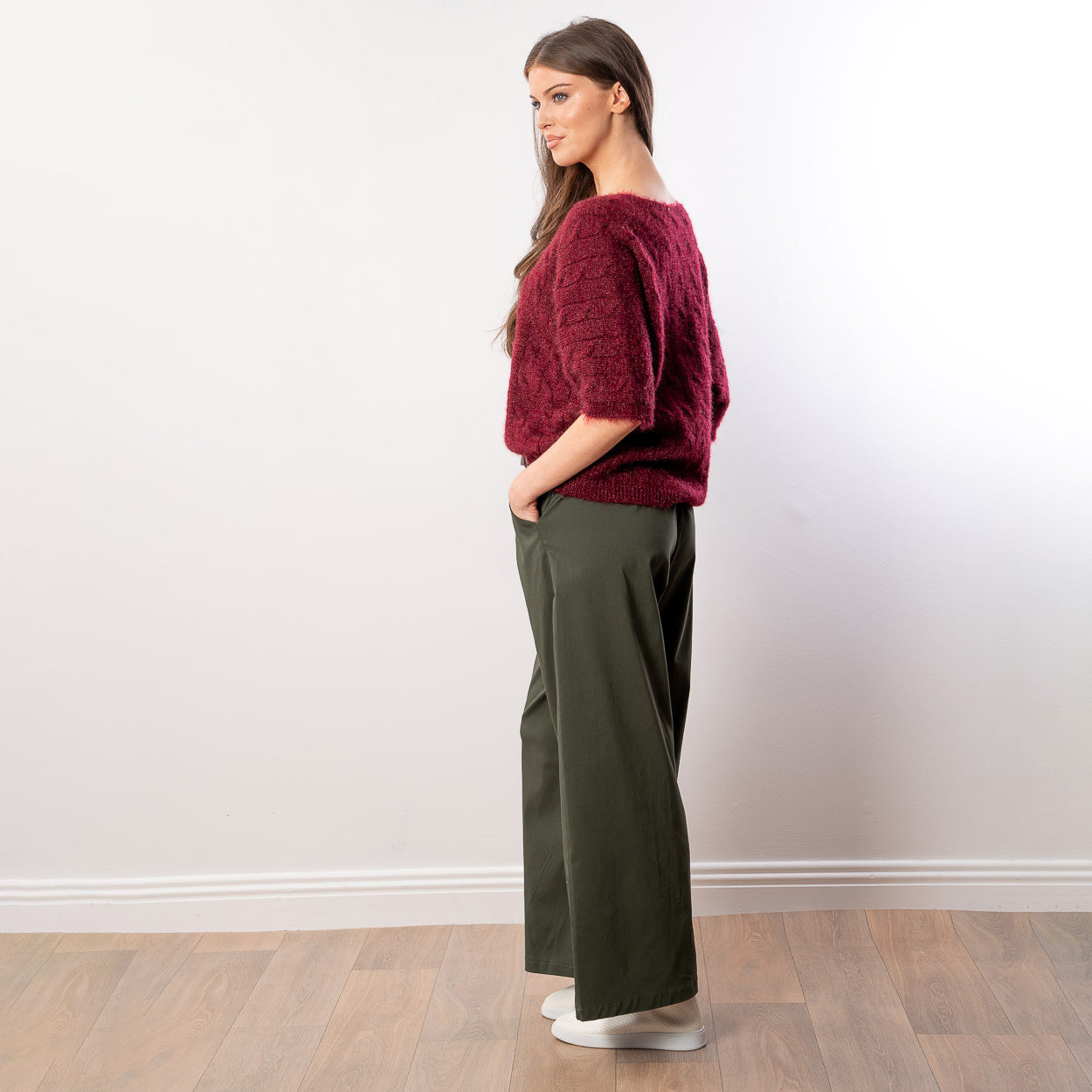 Anna V Neck Top (Wine)