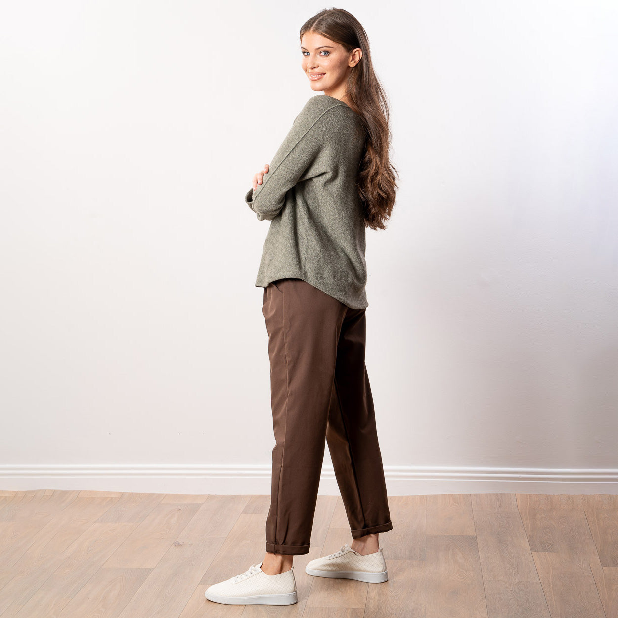 Kylie V Neck Jumper (Khaki)