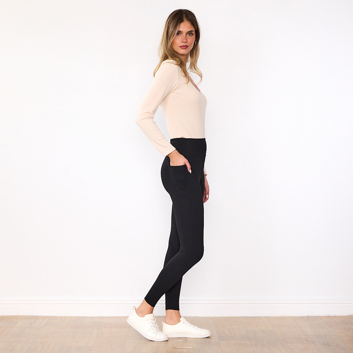 Deirdre Leggings (Black)