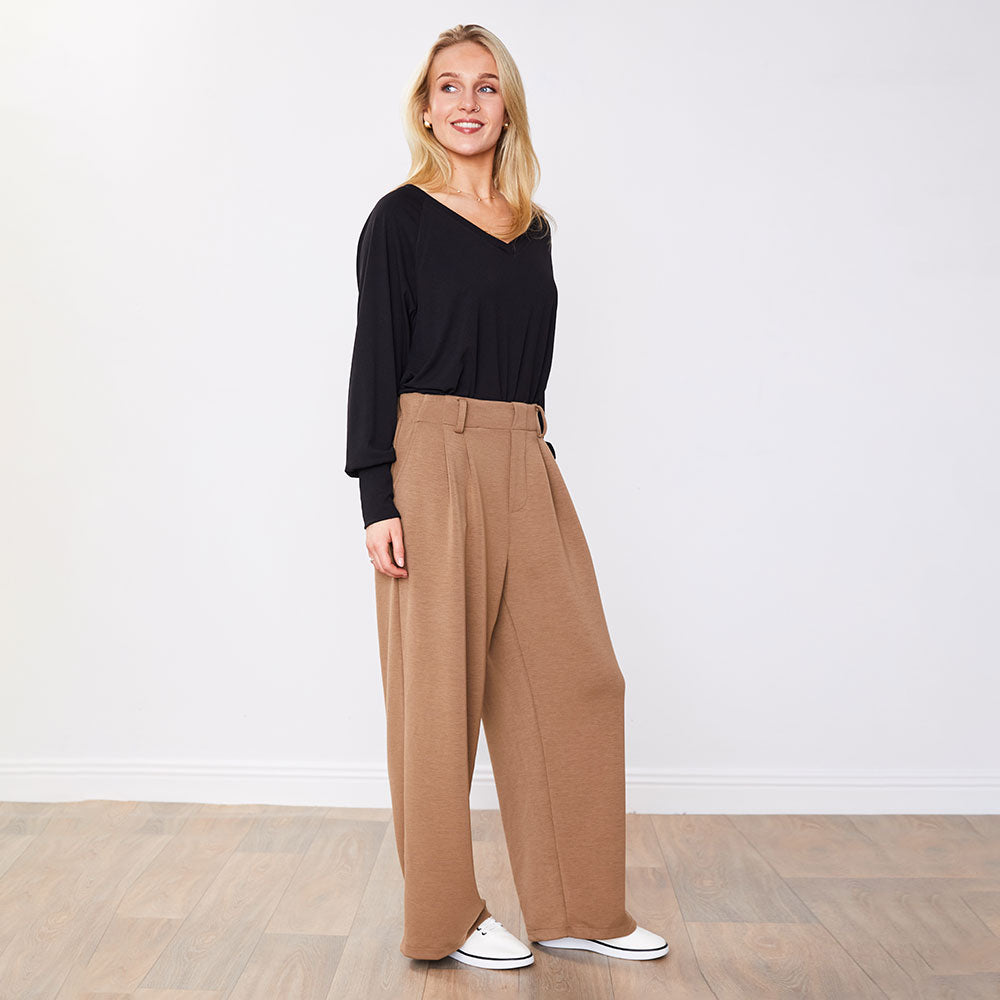 Eva Trousers (Tan)