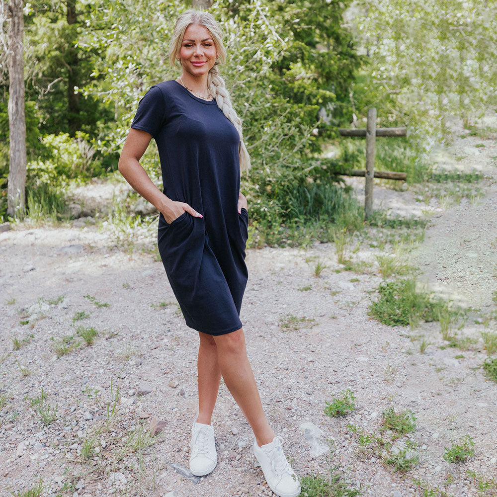 Kinsley T-Shirt Dress (Navy)