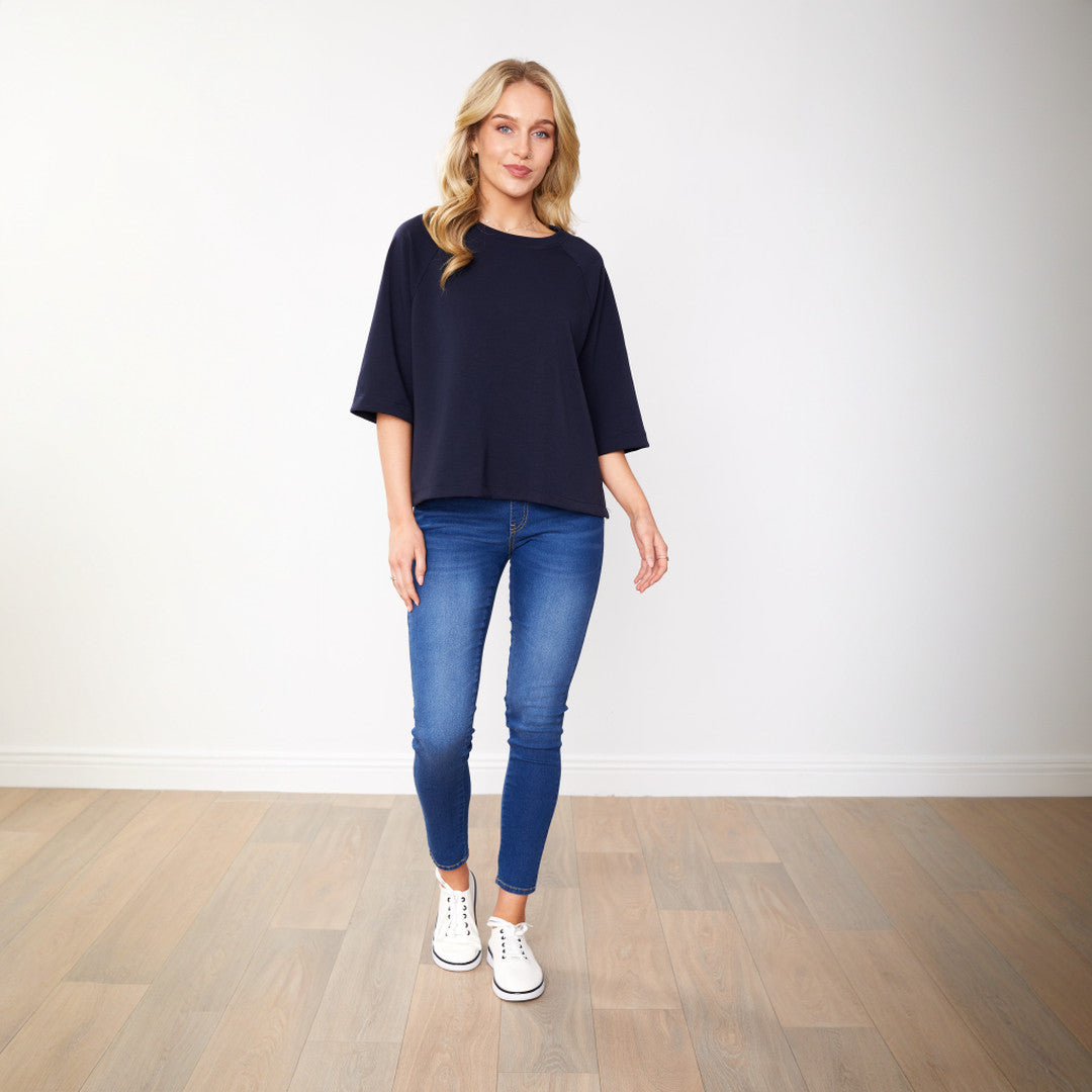 Leo Top (Navy)