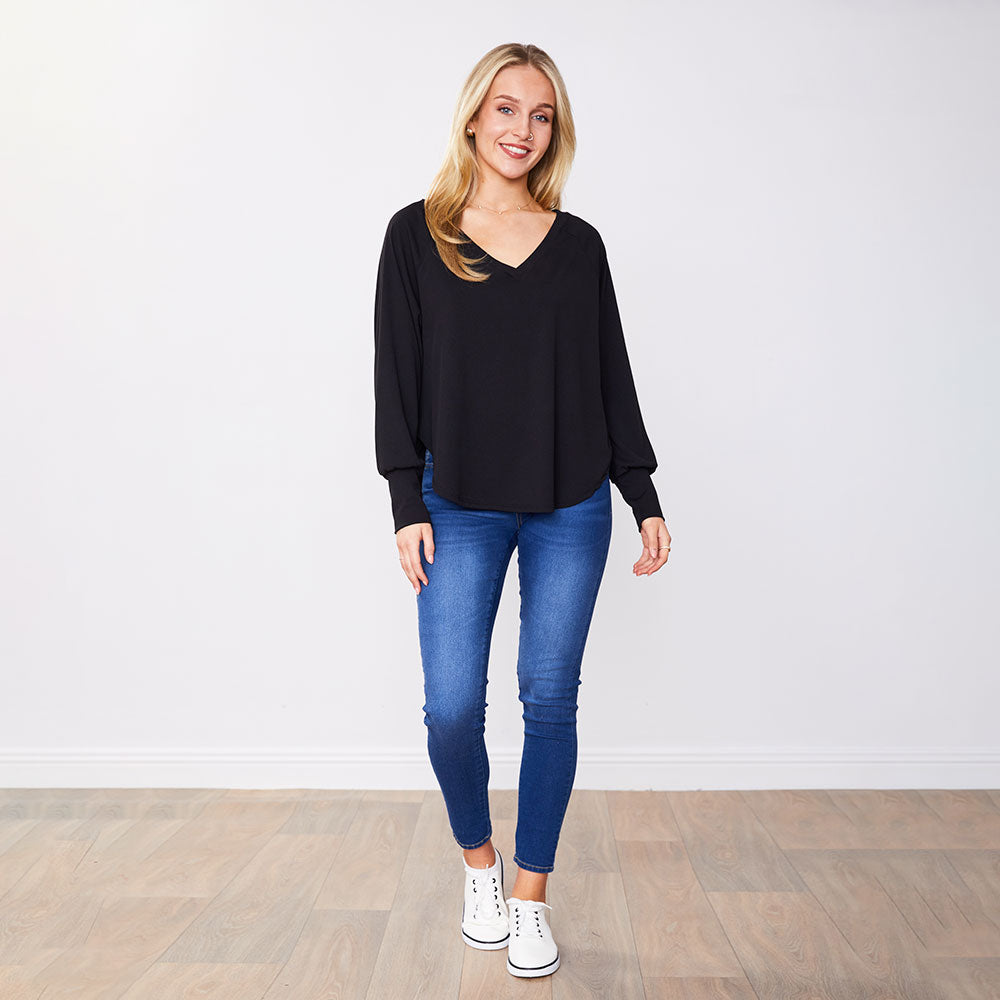 Robyn Top Black & Navy (2 for €40)