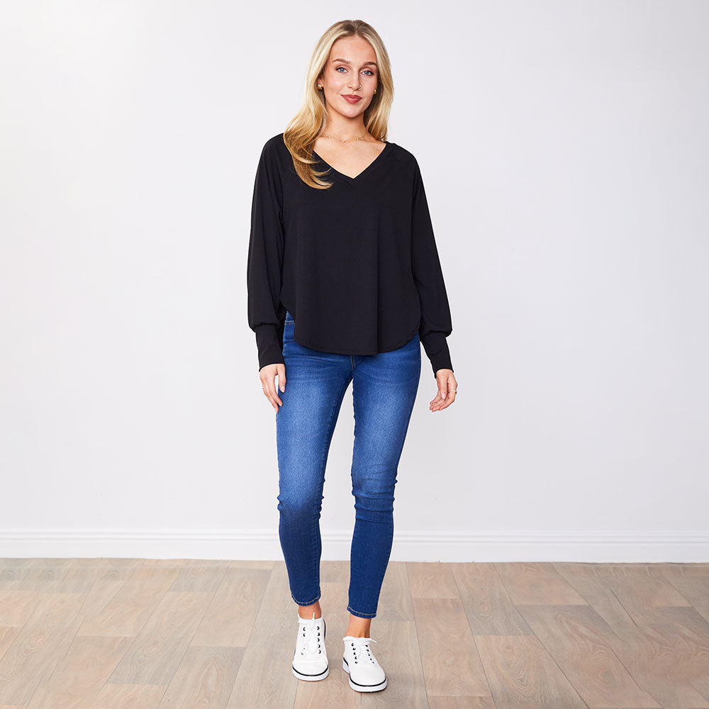 Robyn Top Black & Navy (2 for €40)