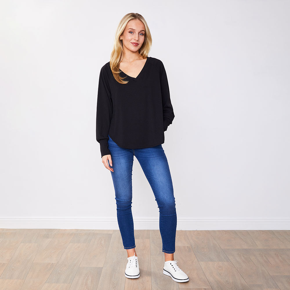 Robyn Top Black & Navy (2 for €40)