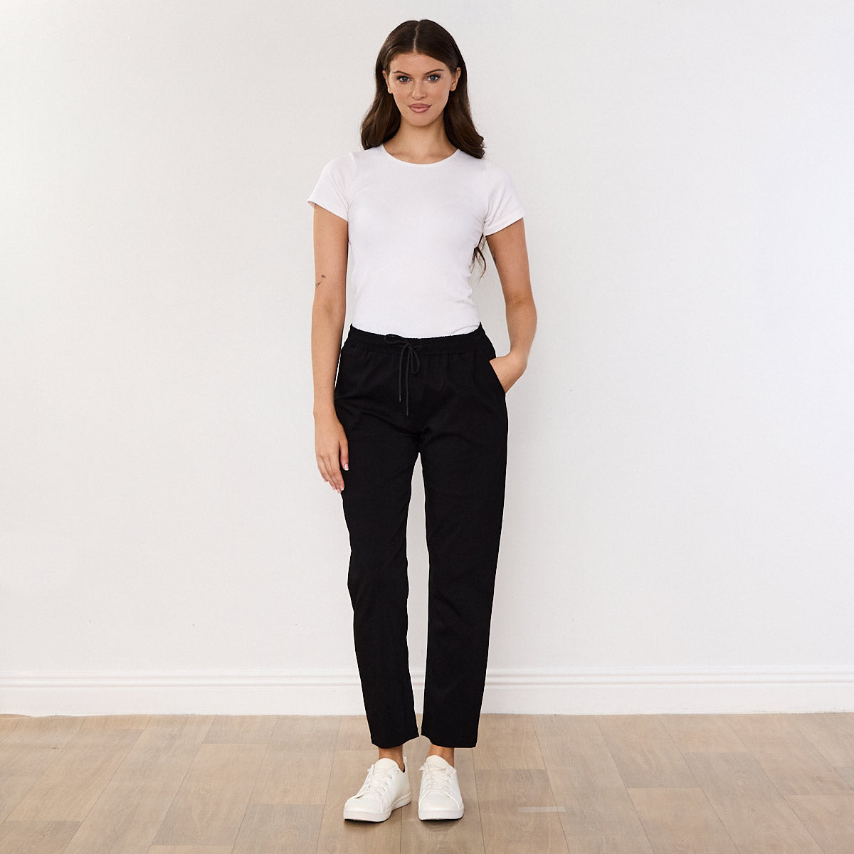 Stella Jogger (Black)