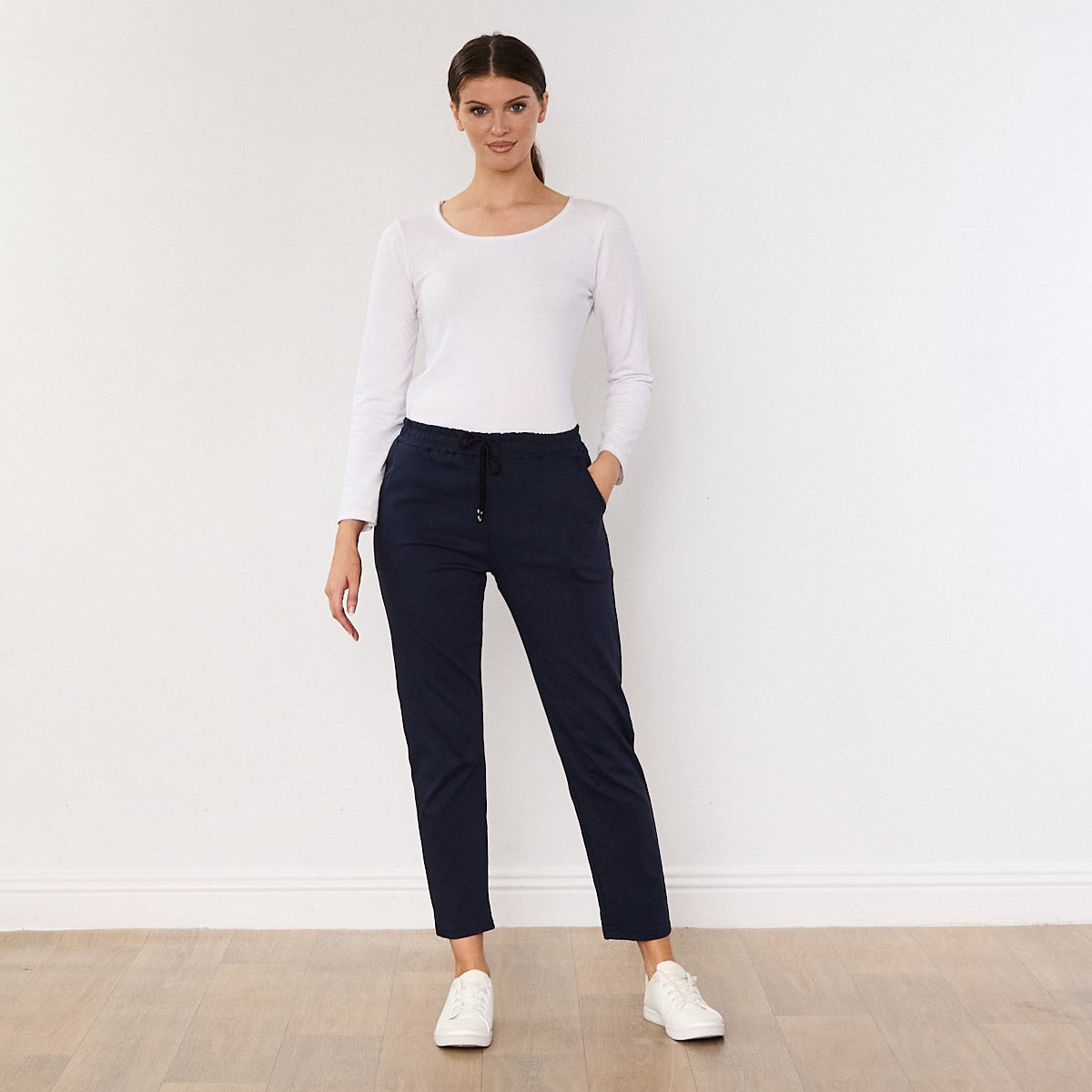 Stella Jogger (Navy)