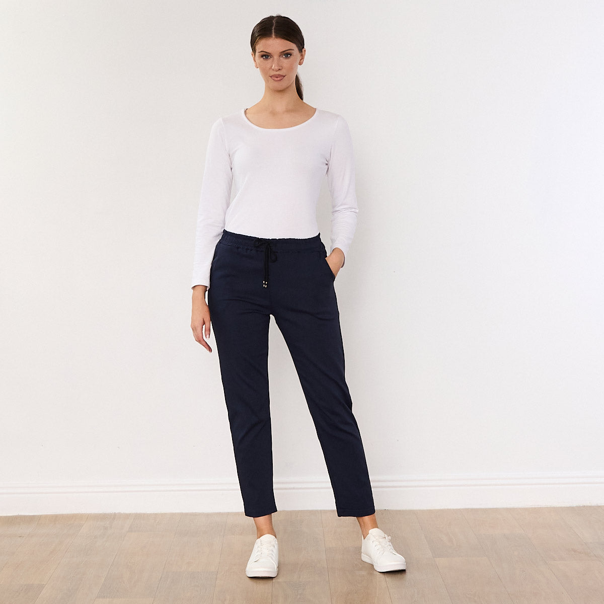 Stella Jogger (Navy)