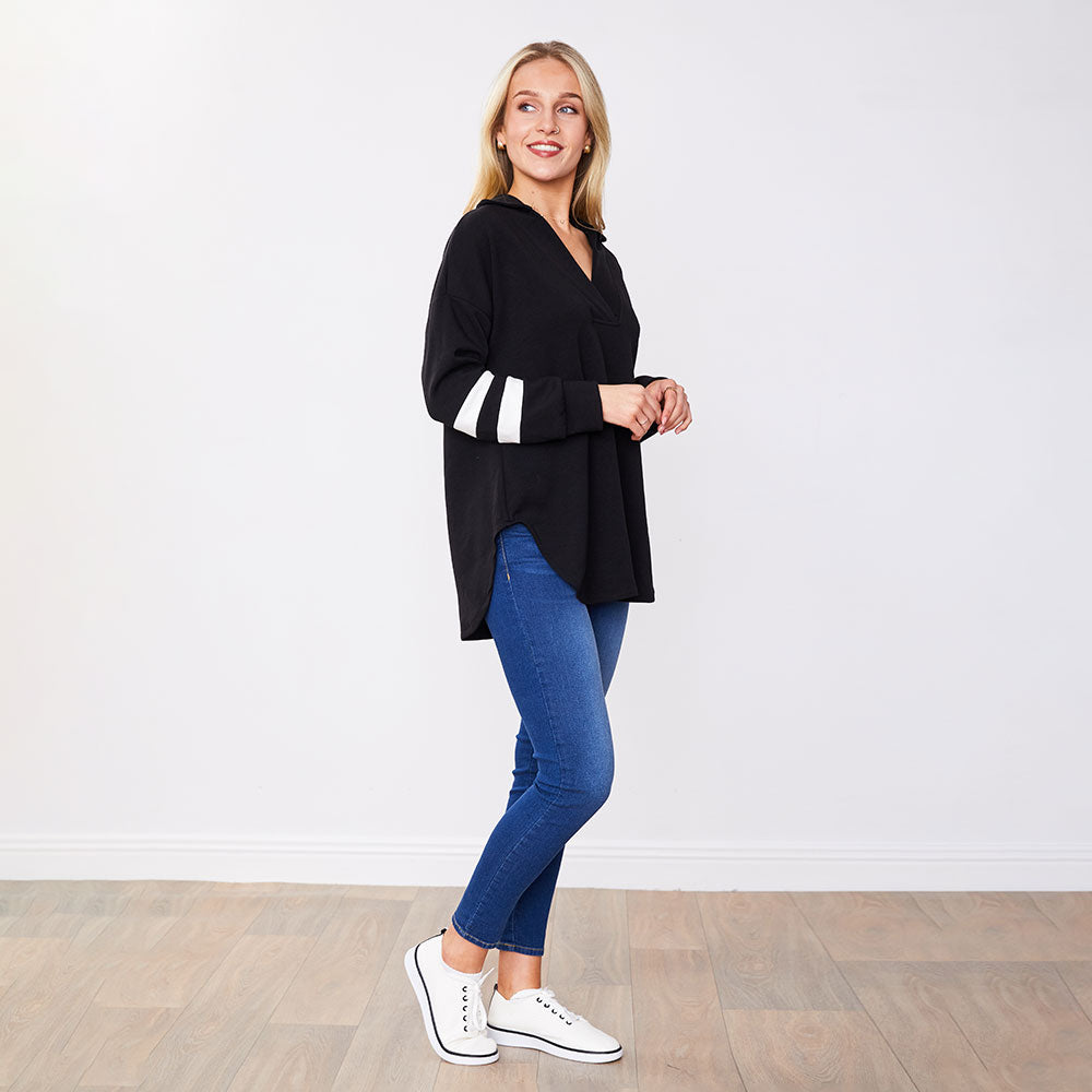 Valerie Jumper (Black/White)