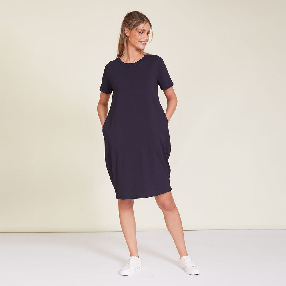 Kinsley T-Shirt Dress (Navy)