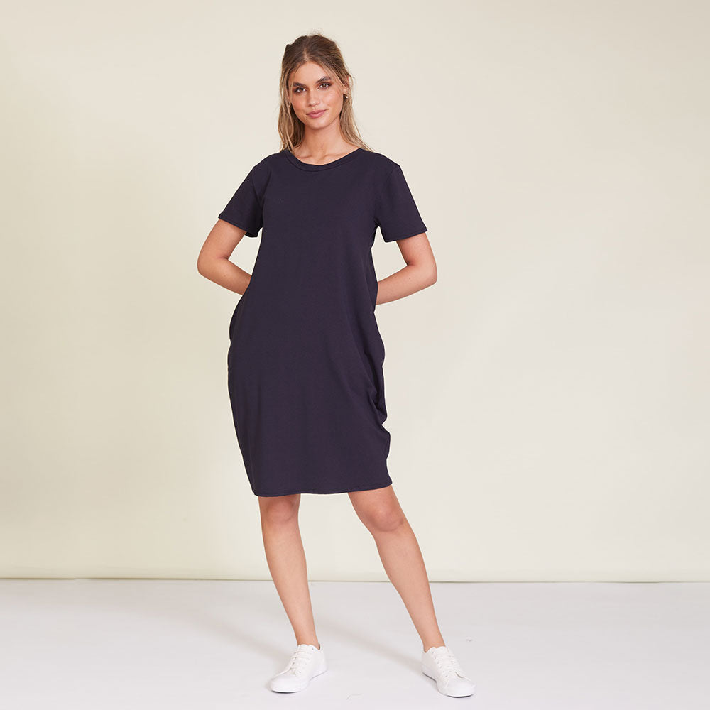 Kinsley T-Shirt Dress (Navy)