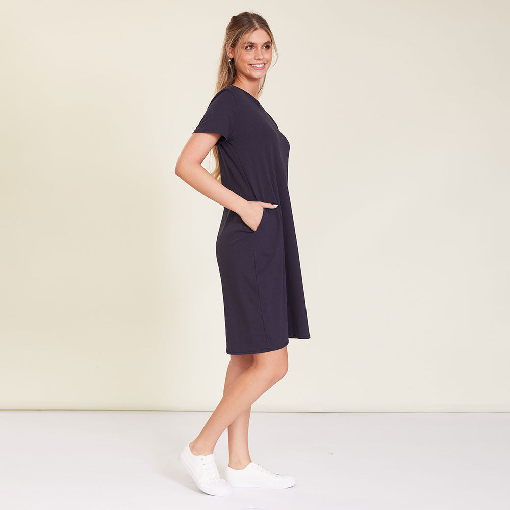 Kinsley T-Shirt Dress (Navy)