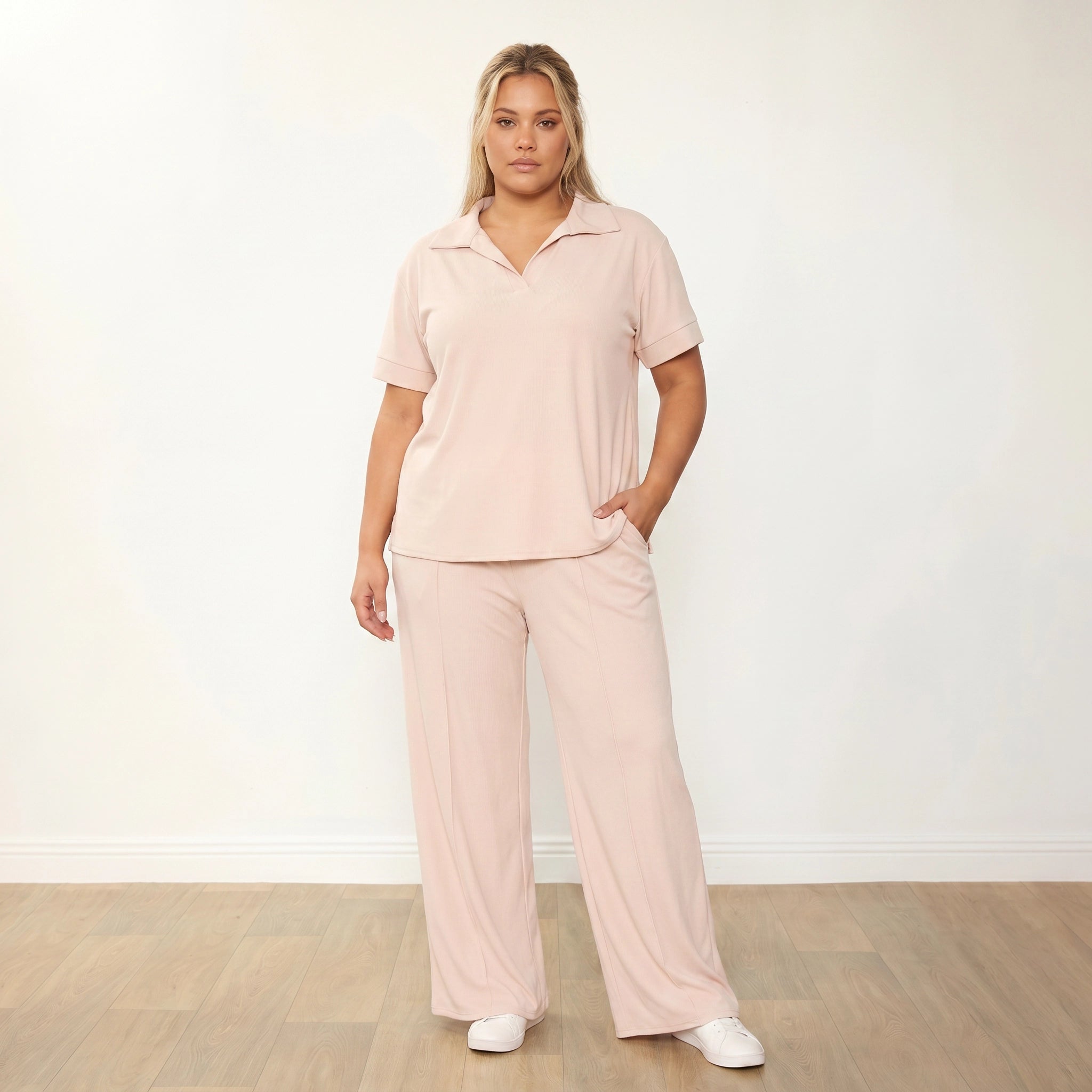 Maggie Co-Ord Cream - Plus Size Model Front Hand in Pocket