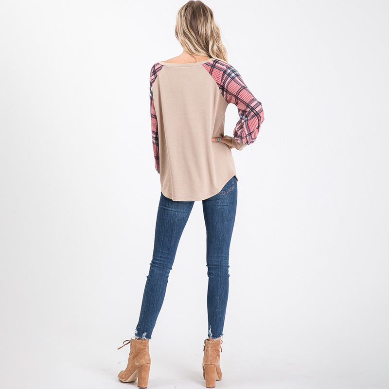 FLORAL CONTRAST TOP