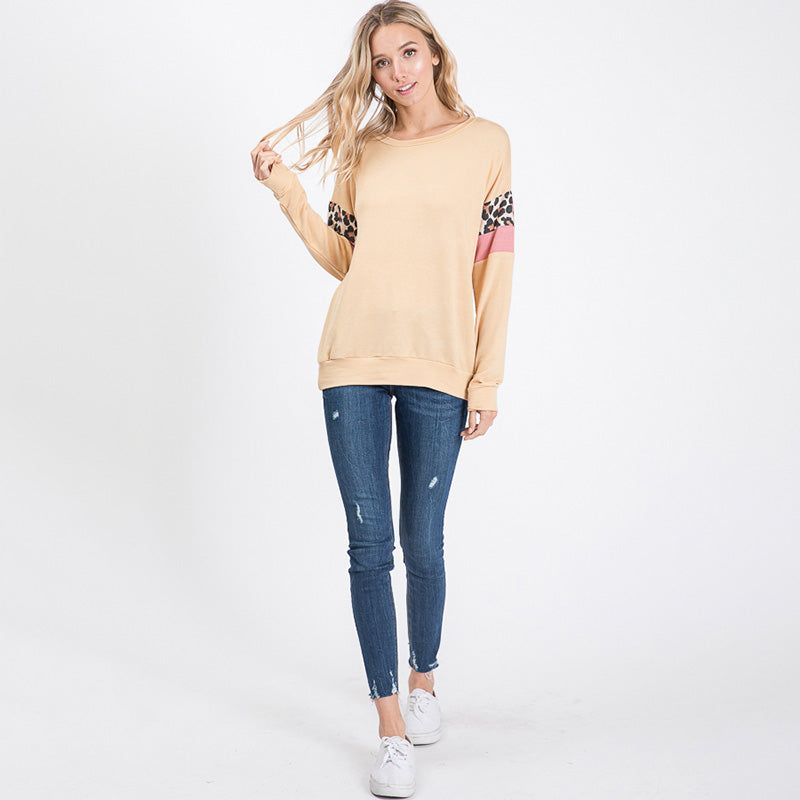 PULLOVER SWEATSHIRT
