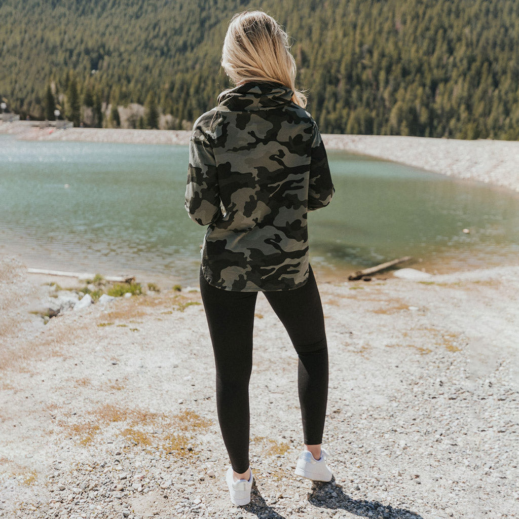 Leona Top (Army)