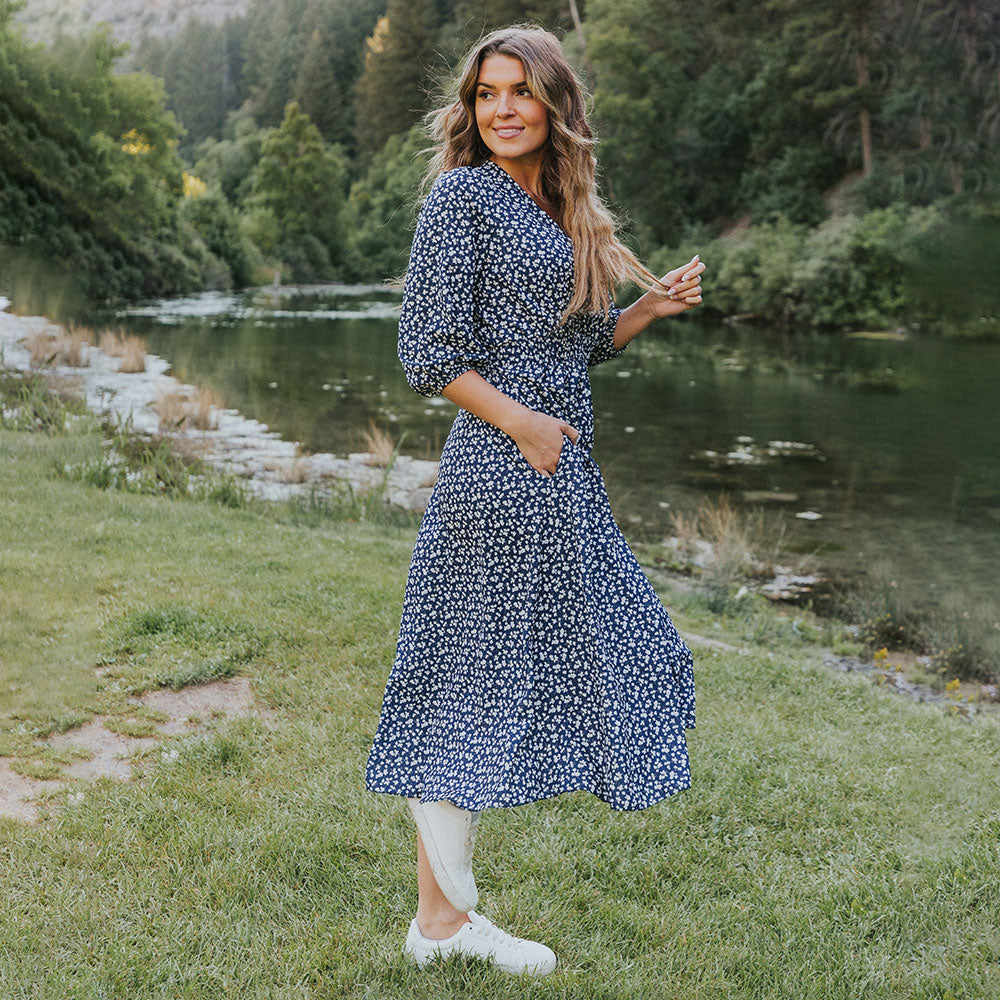 Daisy Dress (Navy Floral)