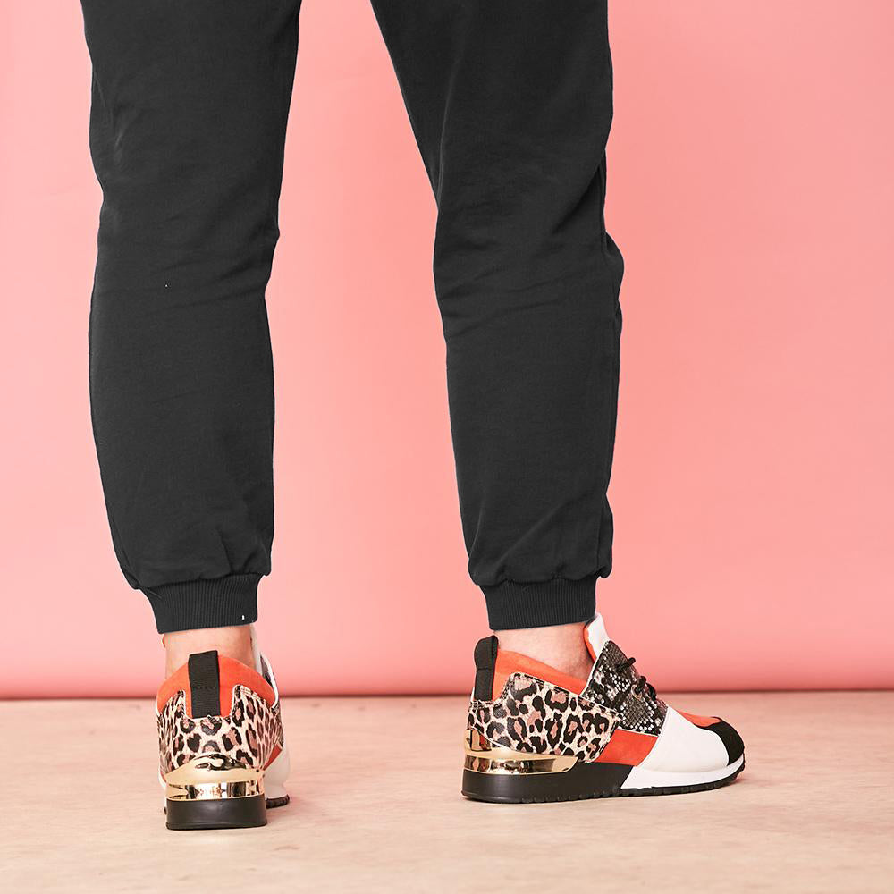 Carter Trainers (Rust)