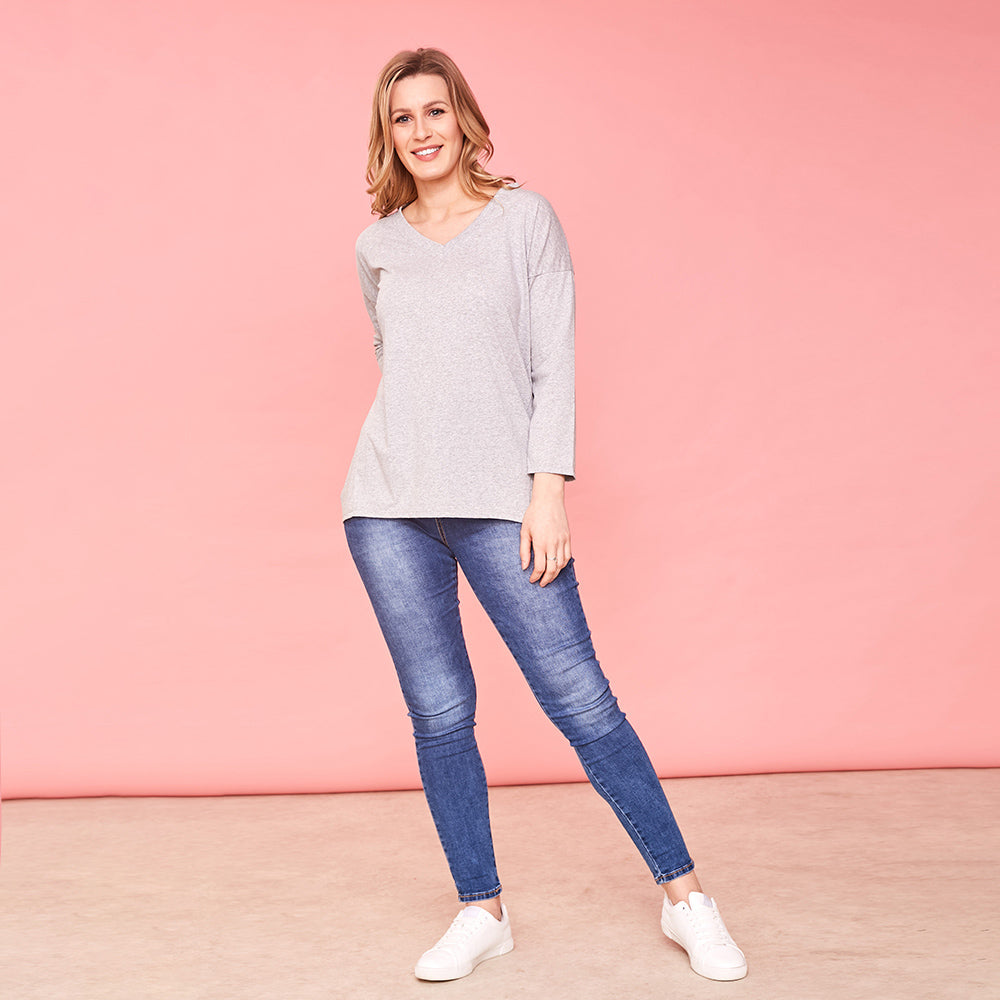 Riley V Neck Top (Dove)