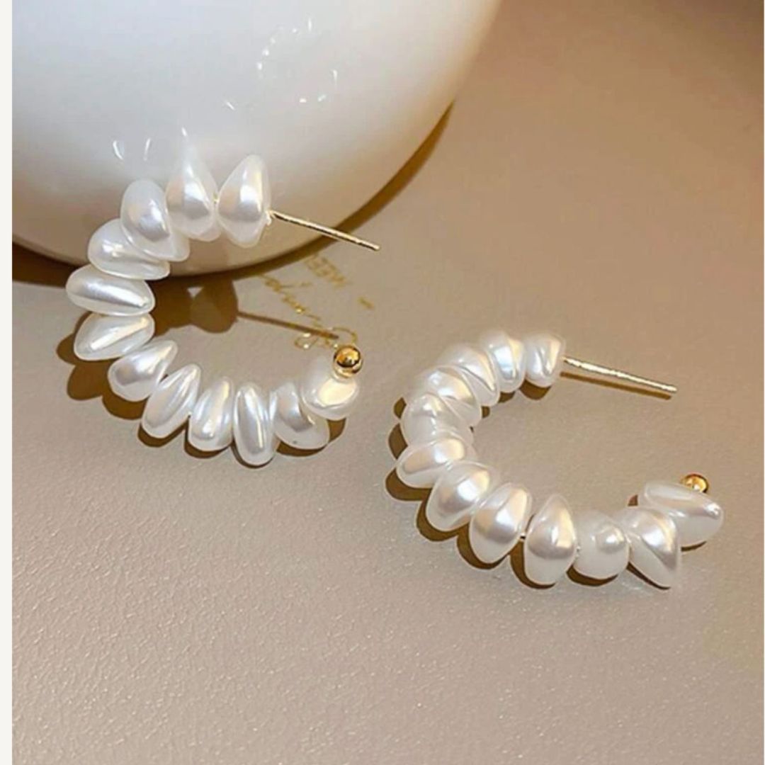 Pearl earring