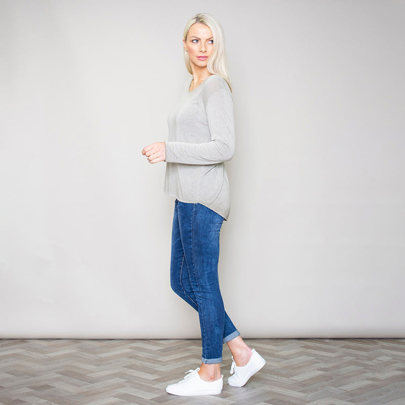 Lori Grey V Neck Jumper