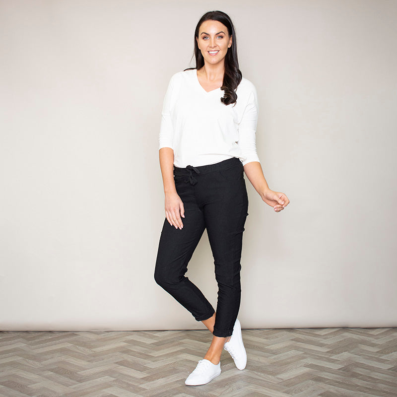 Maddie Stretch Trouser (Black)