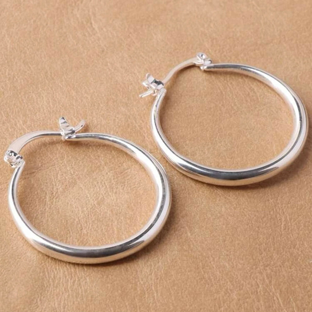 Minimalist Hoop Earrings (Silver)