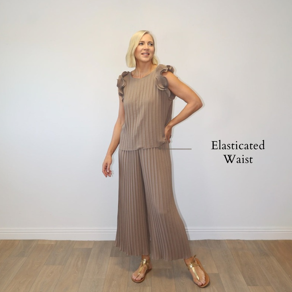 Talia Ribbed Co-ord (Latte) - Elasticated Waist