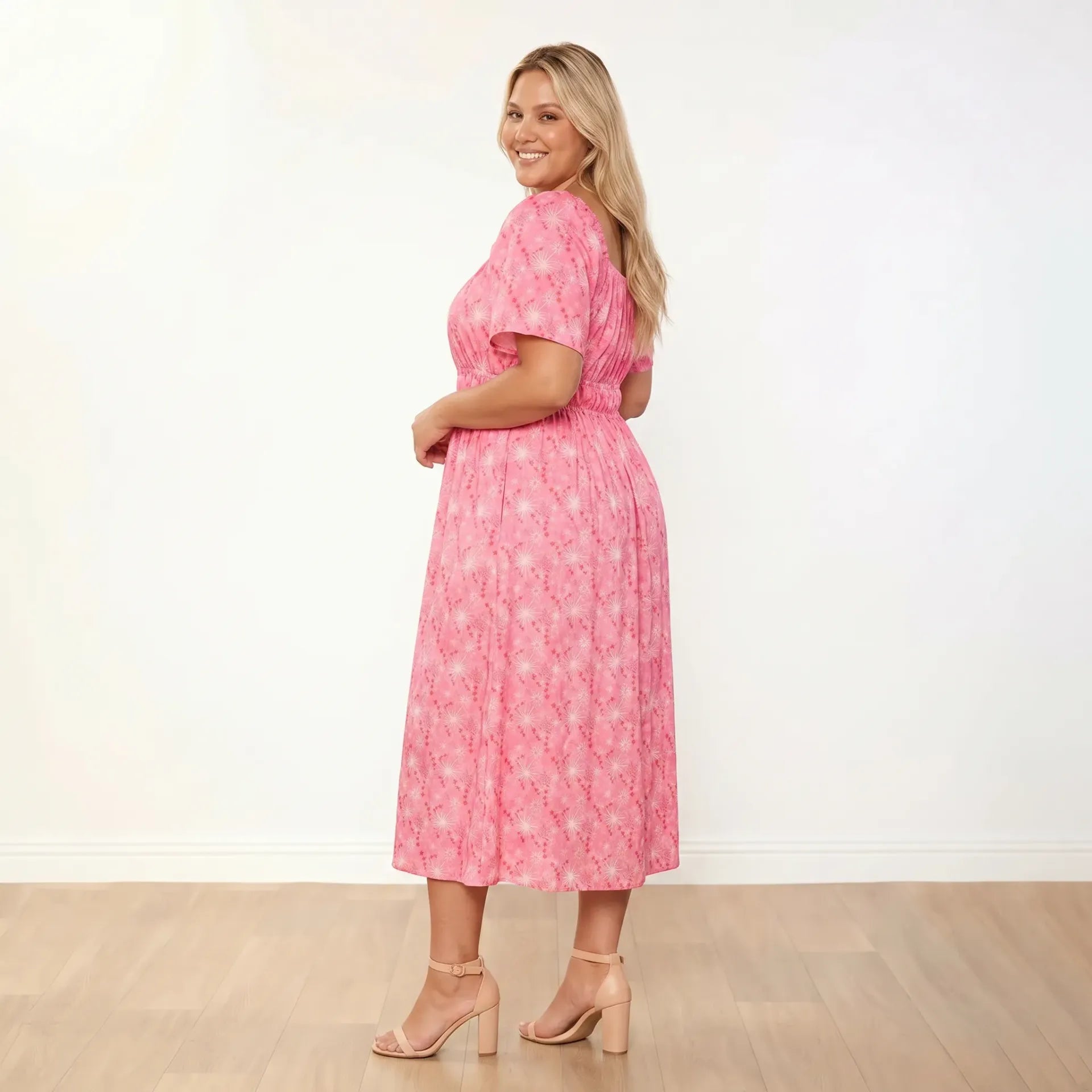 Ciara Dress Pink Star - Plus Size Model XXL - Front arms relaxed warm smile
