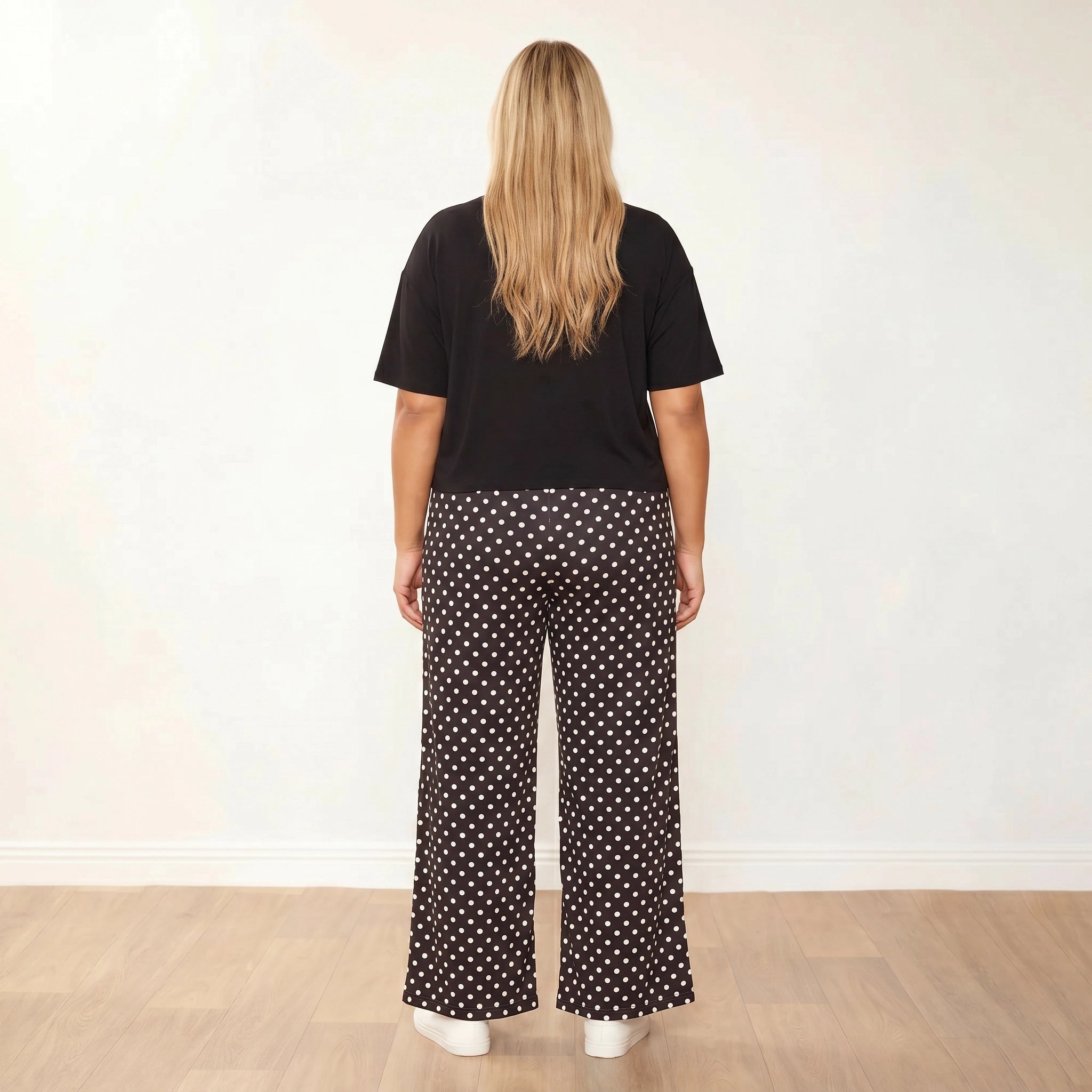 Sheena Co-Ord Black Polka Dot - Plus Size Eliza XXL - Back view