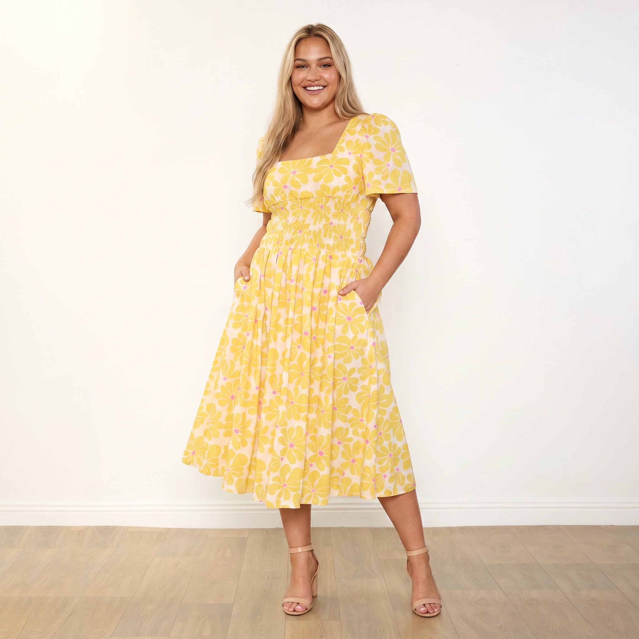 Iris Dress Yellow Daisy - Plus Size - Front candid smile