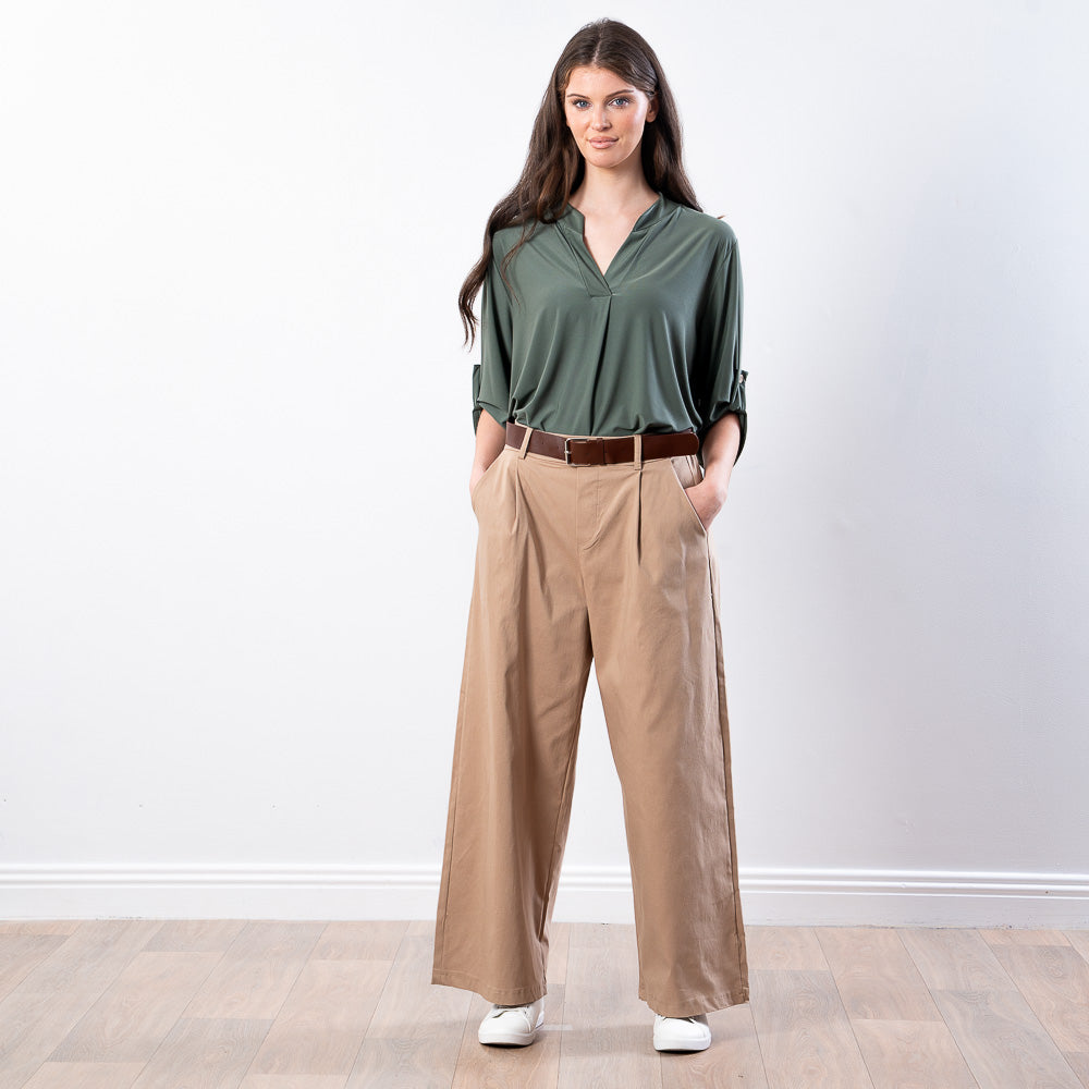 Nora Wide Leg Trousers (Sand)