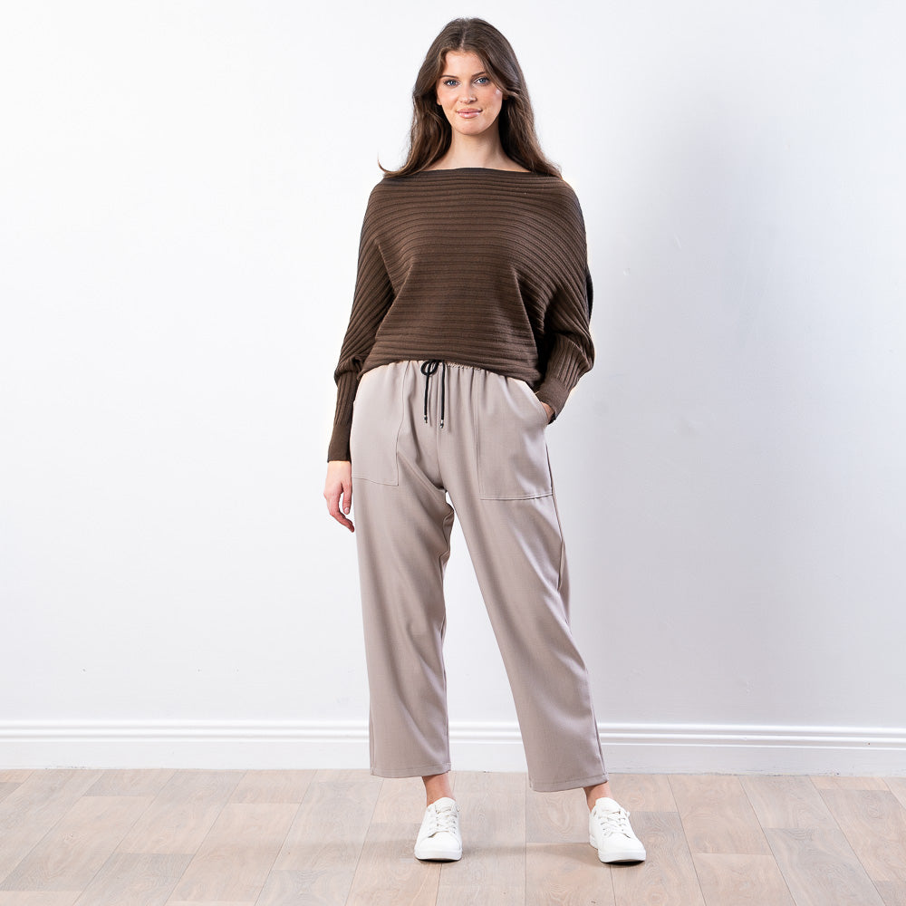 Ellis Batwing Round Neck Top (Brown)